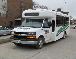 Transit Guidelines - Bus Waiting at the Mall